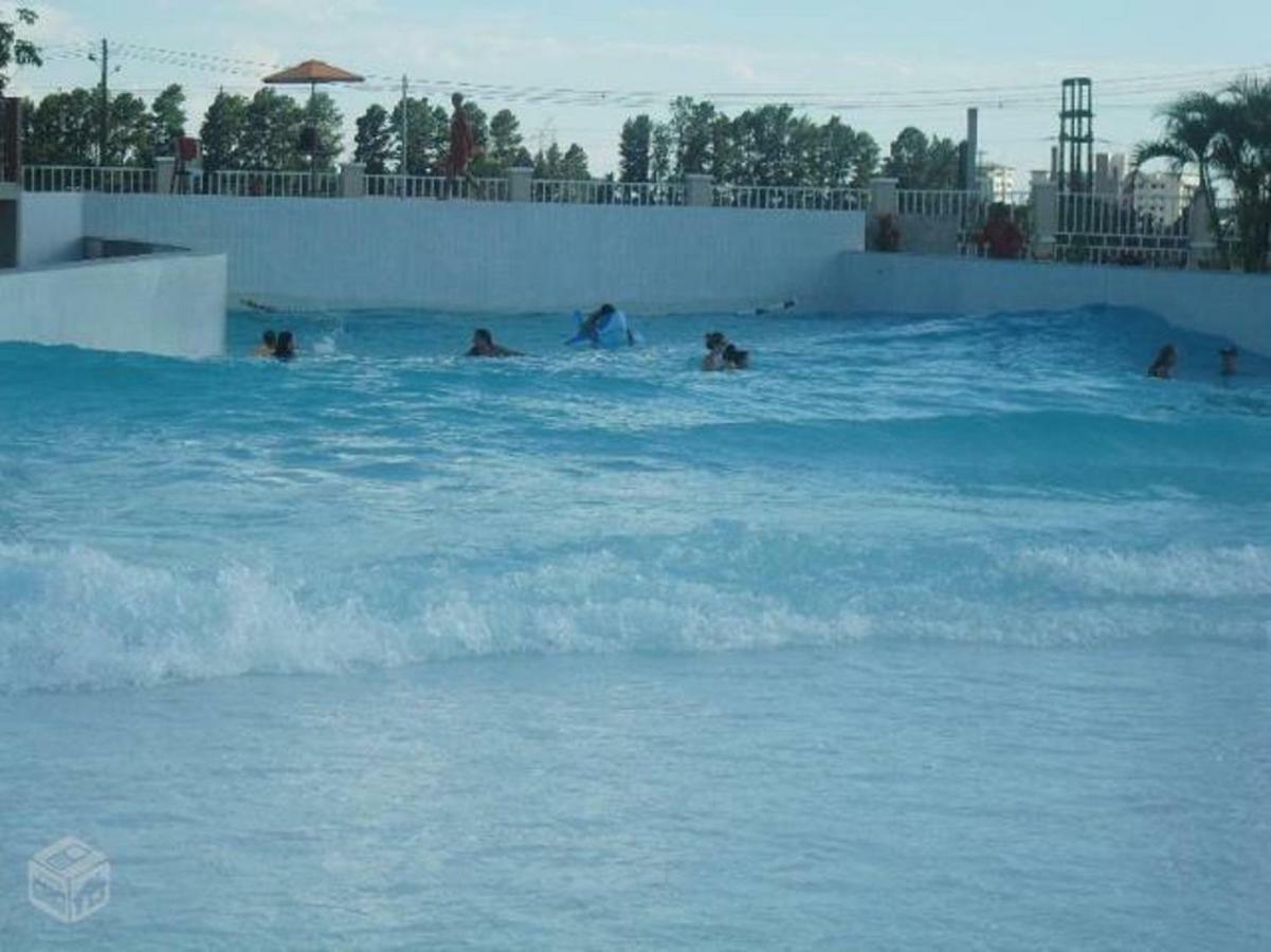 Lacqua Di Roma Com Piscina De Ondas Caldas Novas Εξωτερικό φωτογραφία
