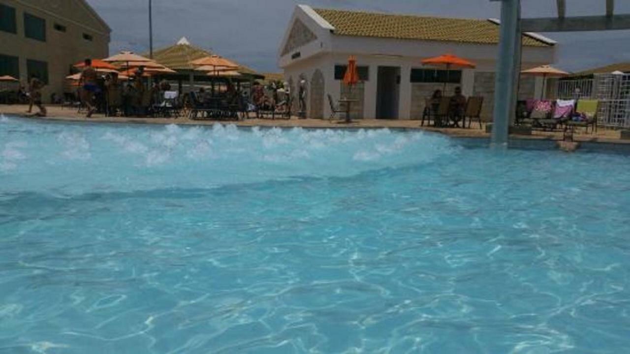 Lacqua Di Roma Com Piscina De Ondas Caldas Novas Εξωτερικό φωτογραφία